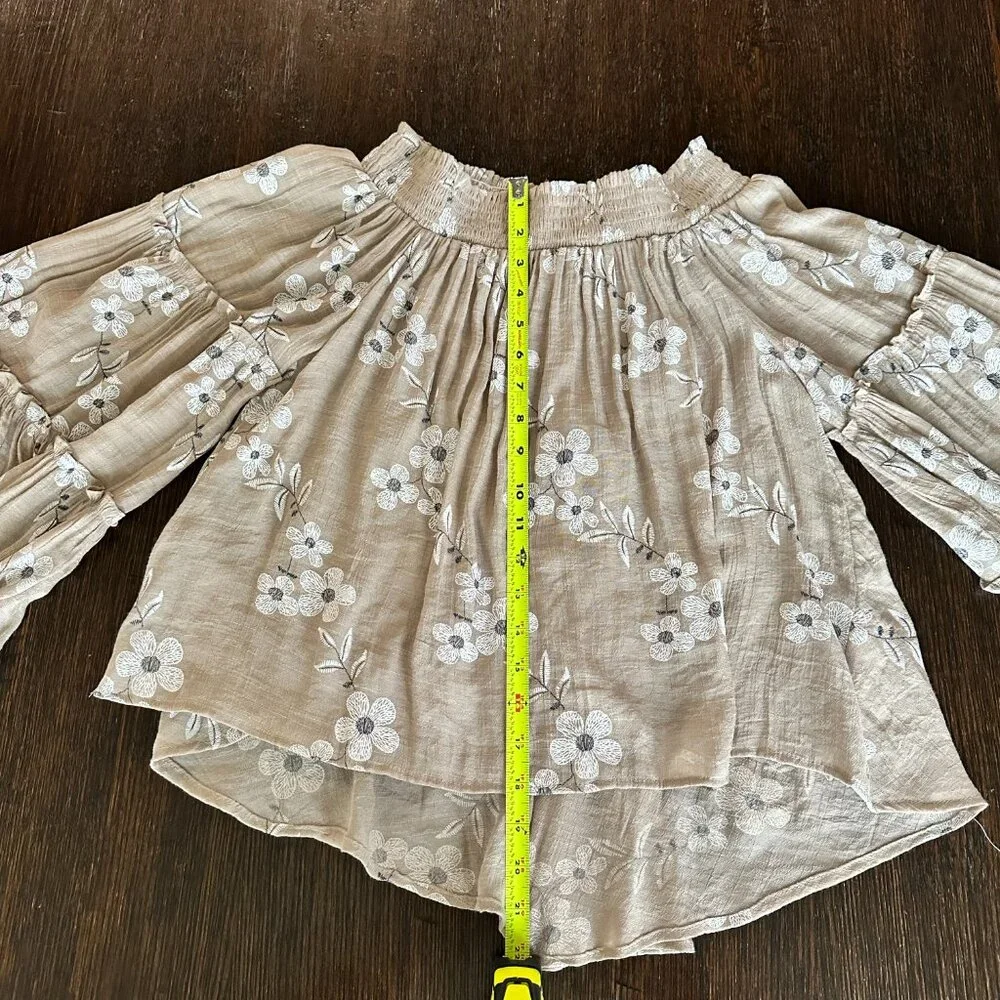 UMGEE USA Tan Flowy Off-the-Shoulder Top (Small) - Flowy Boho Chic - Picture 9 of 11